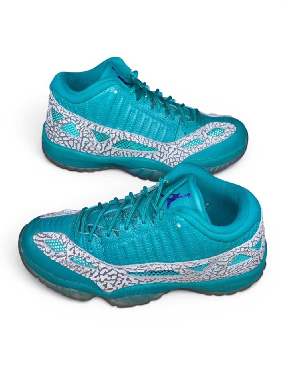 Air Jordan 11 Low IE Rio Teal Men’s Size 8